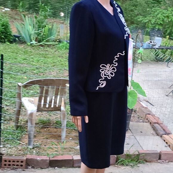 Donna B. Taylor 2pc Dark Navy Blue Dress suit - Picture 3 of 12